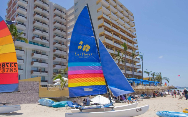 Las Flores Beach Resort