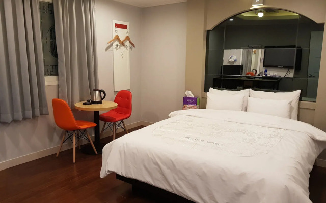 HITE Hotel
