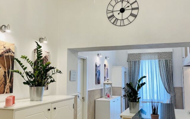 Domus Valadier Guesthouse