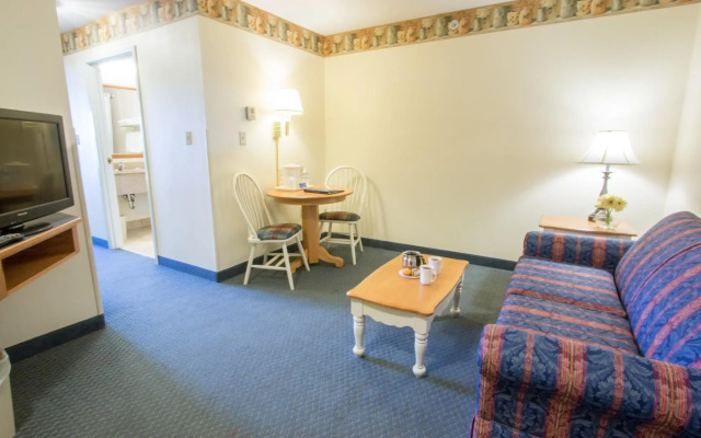 Blue Gate Garden Inn