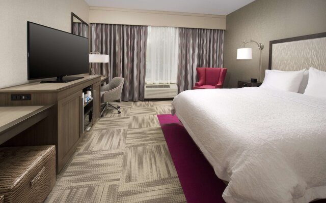 Hampton Inn Huntsville/Village of Providence