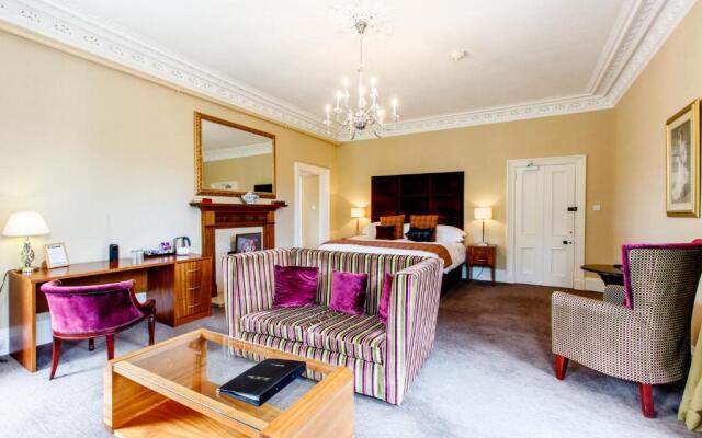 Tor Na Coille Hotel & Restaurant