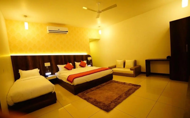 Love Kush Hotel