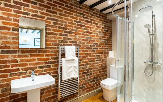 The Farmhouse at Fincham