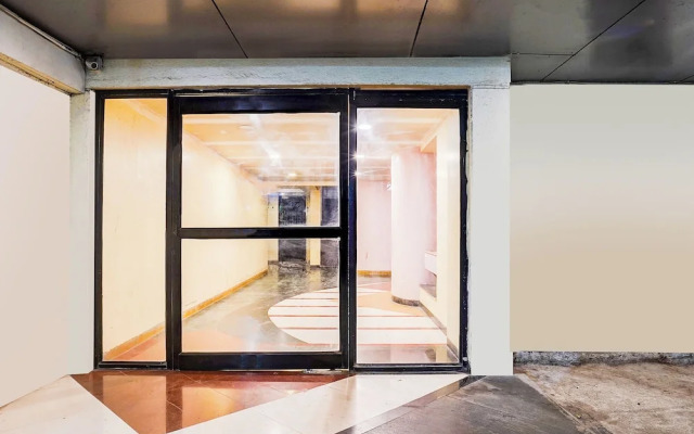 FabHotel Omkar & Lodging - phoenix market city