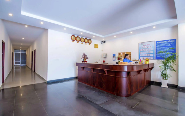 Bien Xanh Hotel