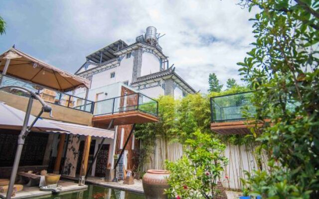 Po return. Slow talk