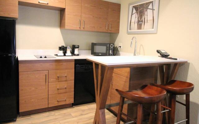 Best Western Carlsbad by the Sea