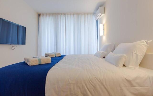 1BR Apartment With Sea View And balcony In Batumi