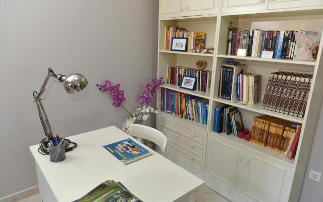 Fanis Apartment