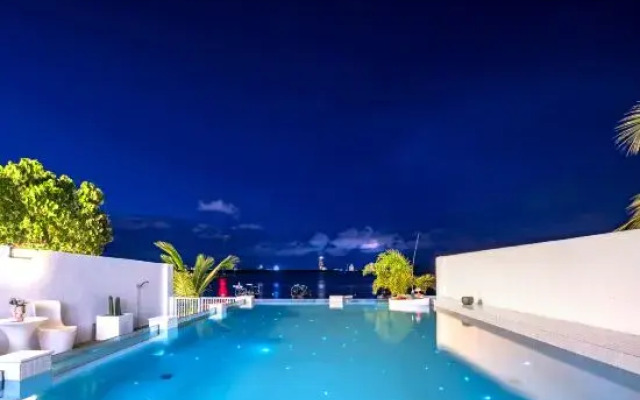 Xi'an Seascape Design Homestay and Travel Rental in Haitang District, Sanya City (Wuzhizhou Branch)