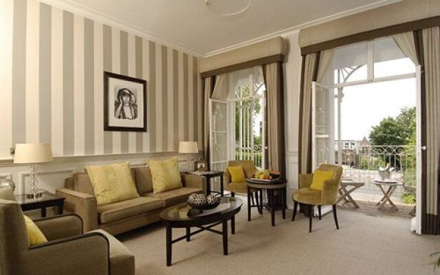 Richmond Park Hotel