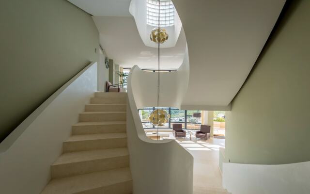 Villa Hilltop