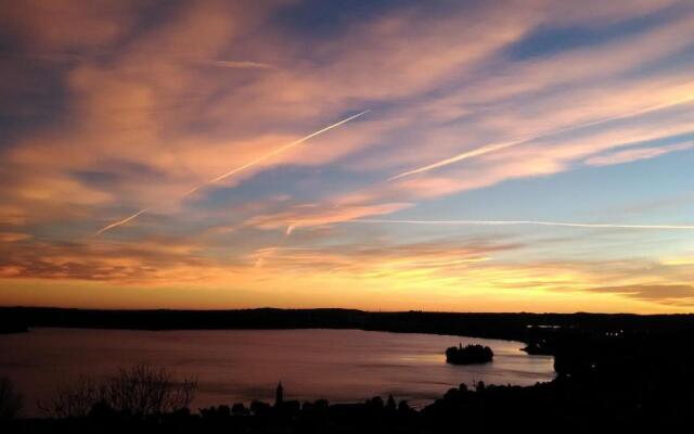 Casa di Sofia e Oscar Lago di Como Canzo