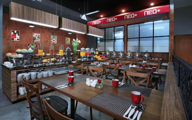 NEO Plus Waru Sidoarjo by ASTON