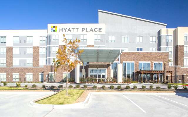 Hyatt Place Dallas / The Colony