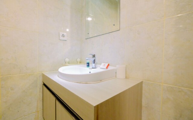 Simply Furnished Studio Room @ The Hive Tamansari Apartment