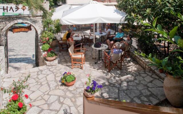 Nefeli Hotel