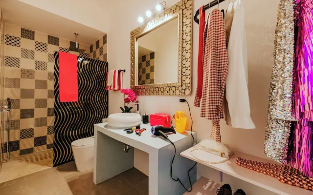 Privada Stays - Private Pools & Colorful-Chic Boutique Hotel