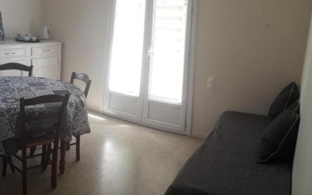 Appartement lumineux au Nord d'Arles
