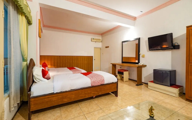OYO 2855 Sartika Hotel Pati