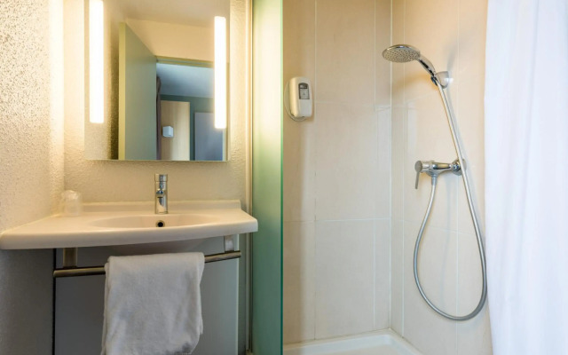B&B HOTEL Rouen Saint-Etienne-du-Rouvray