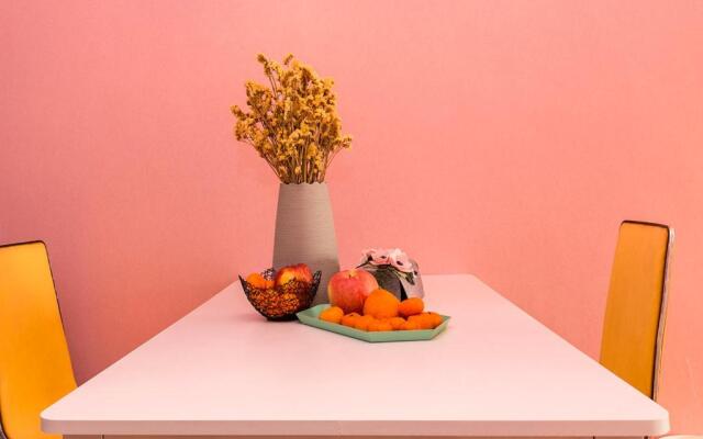 Henan Kaifeng·Gulou Square· Locals Apartment 00138460