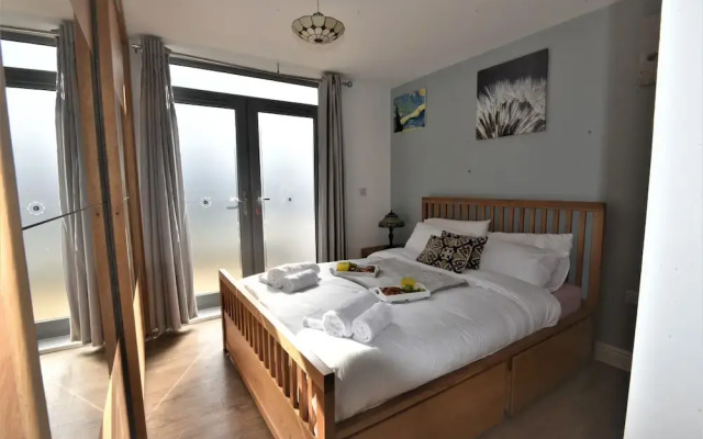 Hughenden Garden Luxury Apartment