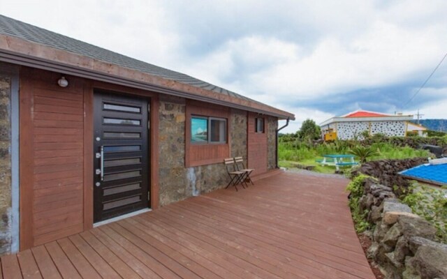 Simkoong House