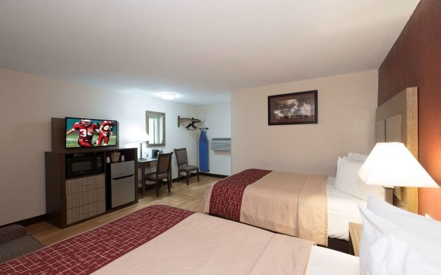 Red Roof Inn Neptune - Jersey Shore