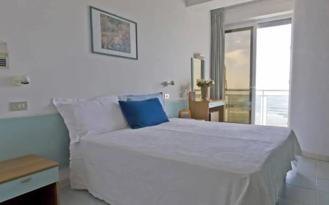 Hotel International