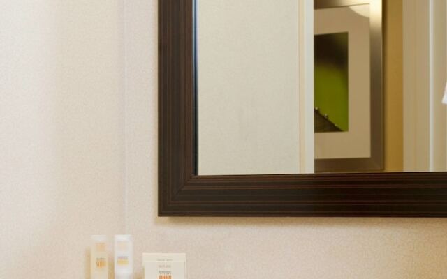 Courtyard Newark Elizabeth