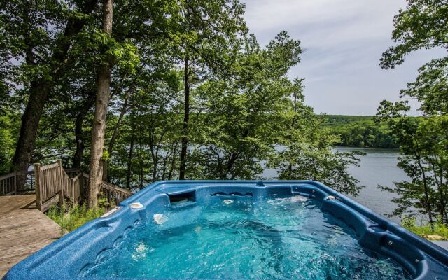 Solar Delight 5 Bedroom House