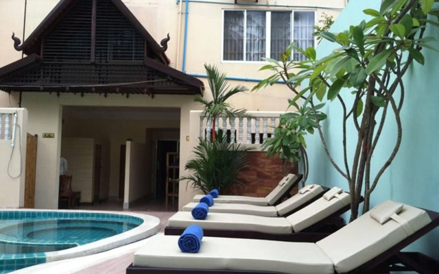 Siem Reap Riverside Hotel