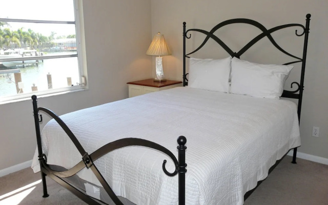 438 North Barfield Drive