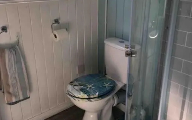 Captain's Cabin