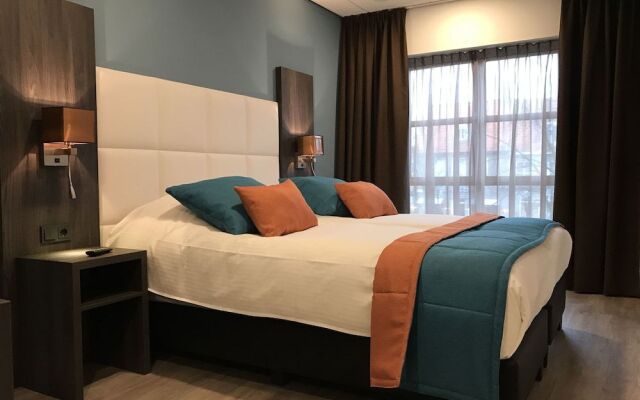 Rivers Hotel & Restaurant