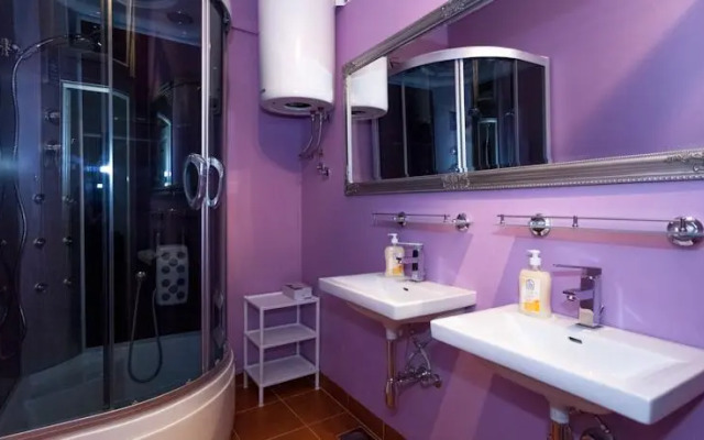 Four Corners Hostel