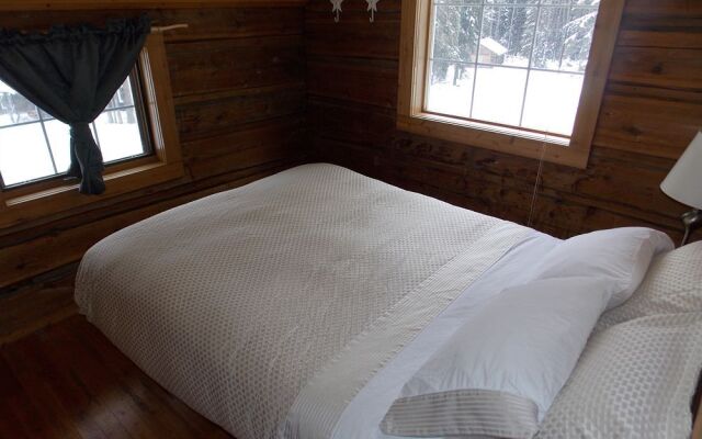 Beaverfoot Lodge & Resort