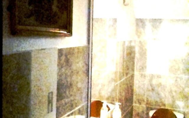 Leyla Guesthouse Castel