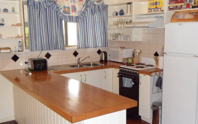 Beachwalk Cottage
