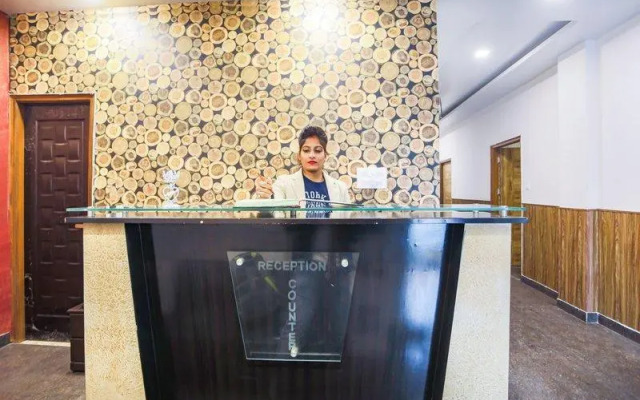 OYO Flagship 68712 Hotel Kashish