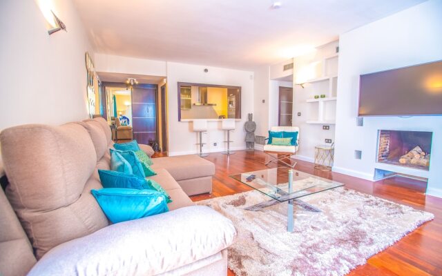 OleHolidays Apartamento Muelle Ribera 328