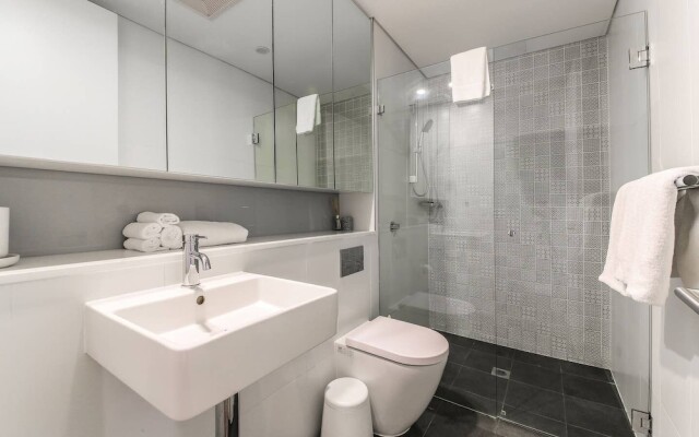 A13-darling Harbour Studio