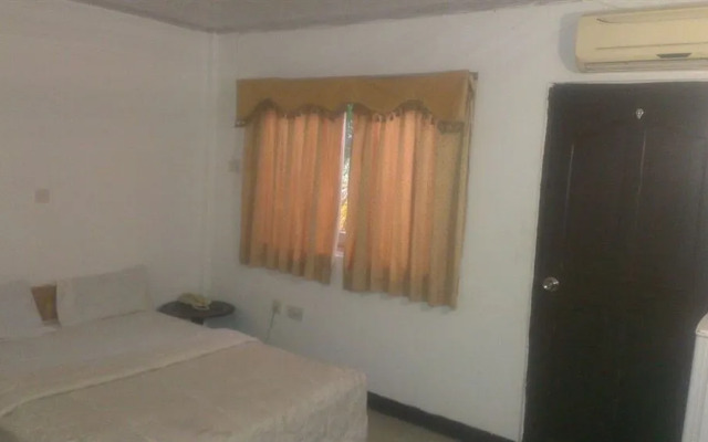 Akosombo Continental Hotel