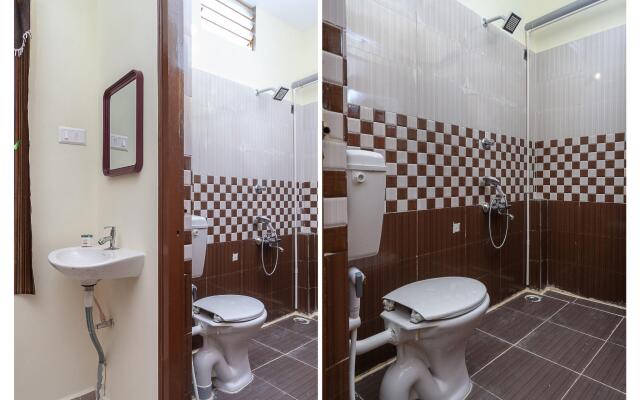OYO 19011 Hotel Sannidhi Residency