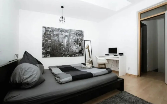 Luga Homes - Nikolaikirche