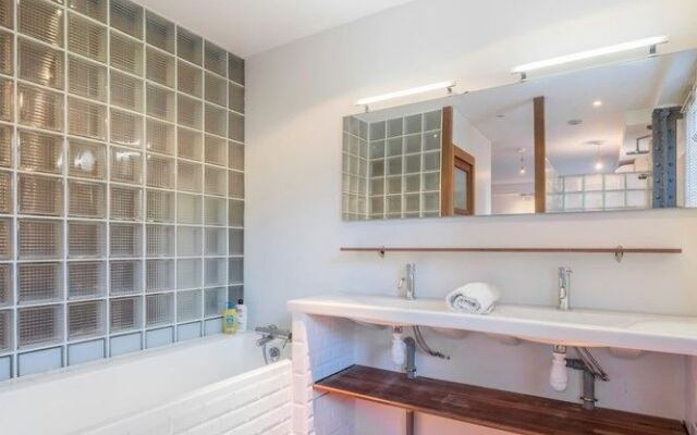 We Stay - Bordeaux-Leuret-Magnifique Dupleix