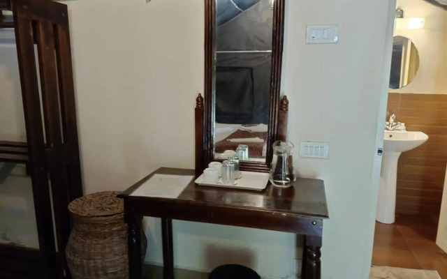 Sirukundra Garden Bungalow