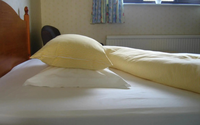 Simpson's Apartments